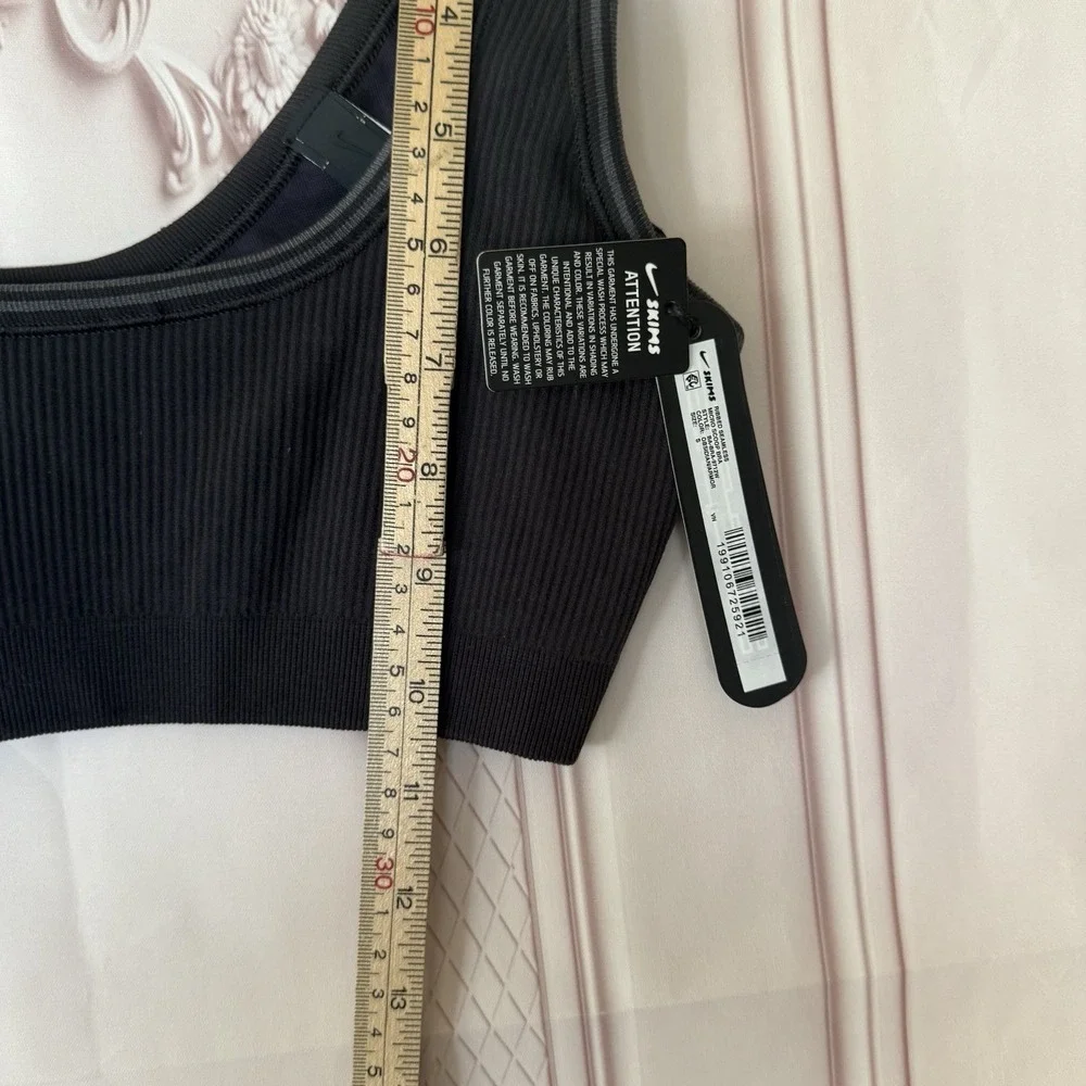 NWT SKIMS X Nike Ribbed Seamless Micro Scoop Bra Sz S Obsidian/Armor - Picture 7 of 11